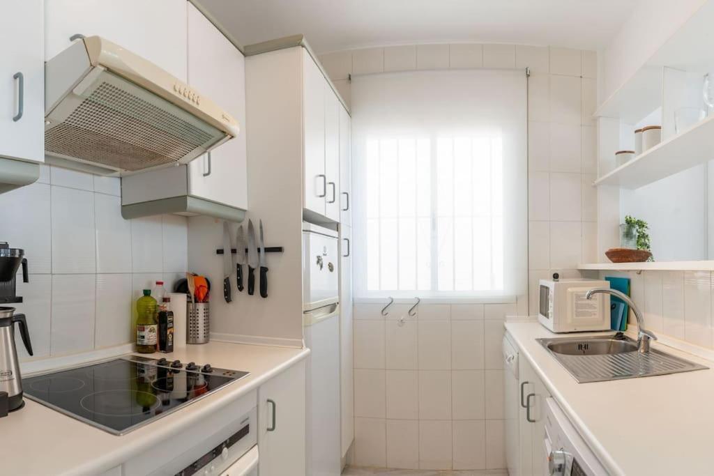 Golf/seaview 2 Bedroom In Sitio De Calahonda - Apartment Mijas